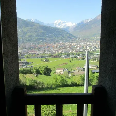 Alojamento de Acomodação e Pequeno-almoço La Tornettaz Aosta